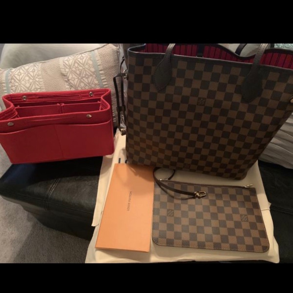 Louis Vuitton MM